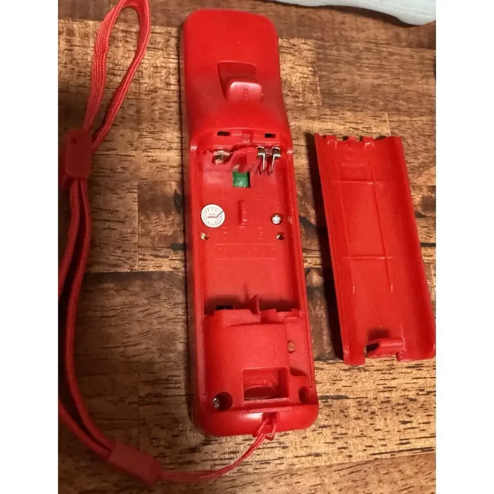 Nintendo Wii WiiMote Wii Motion Plus 2 Red 1 Black Controller with Strap